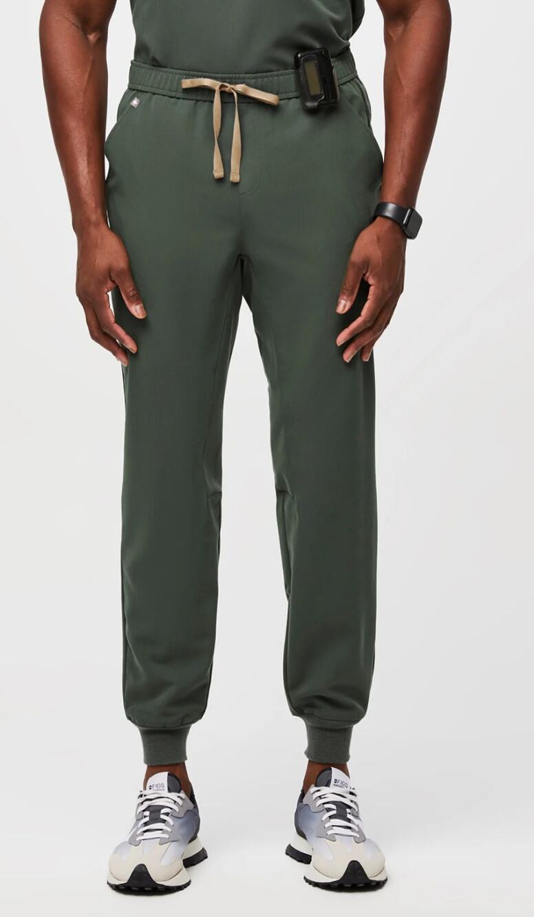 FIGS Men's Tansen Jogger Scrub Pant Small Moss